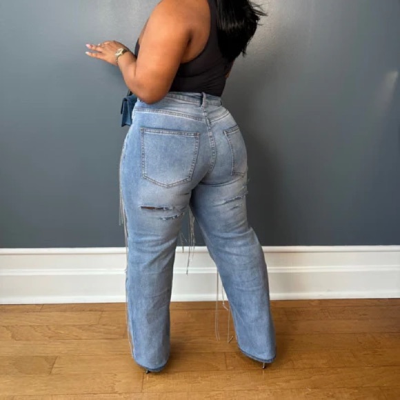 Luxe Rhinestone Fringe Stretch Jeans - Picture 5 of 5